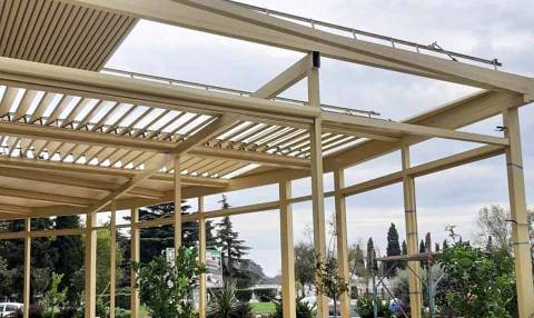 bioclimatic pergola