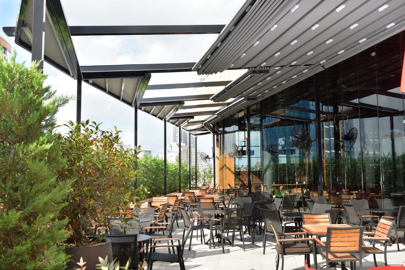 retractabla pergola roof