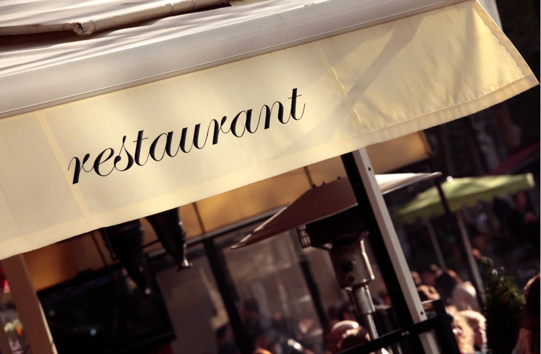 outdoor canopy for restaurant
